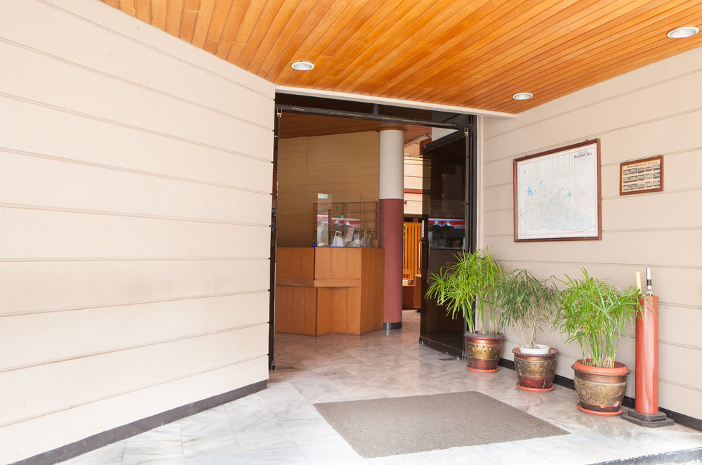 Reddoorz @ Sukamulya Pasteur 2 2* Bandung